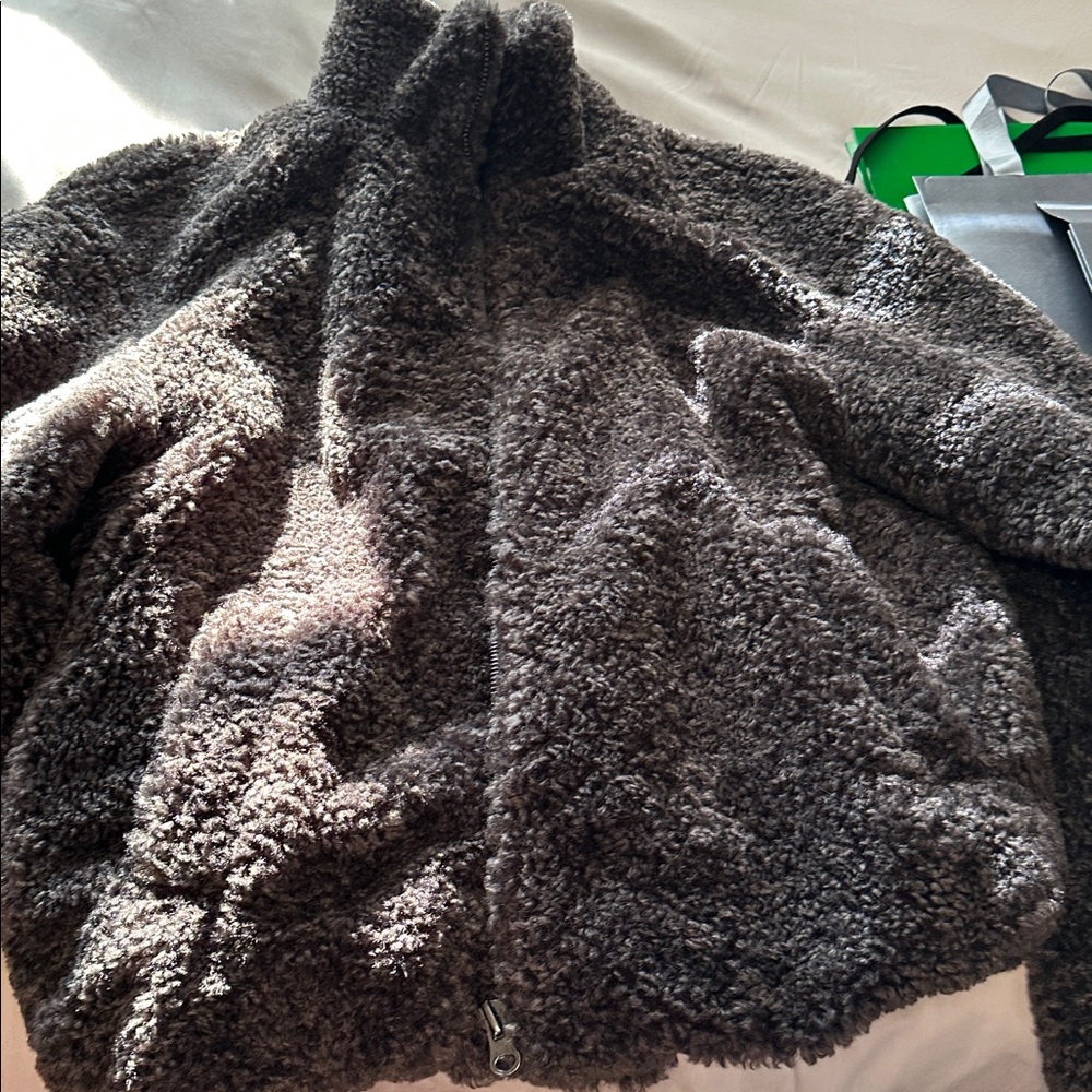 Zara grey shearling Jacket - Picture 2 of 2